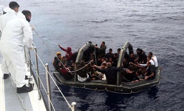 Marmaris, Bodrum ve Datça açıklarında 232 kaçak göçmen kurtarıldı 