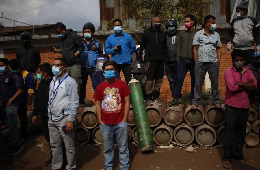 Nepal koronavirüs felaketiyle karşı karşıya