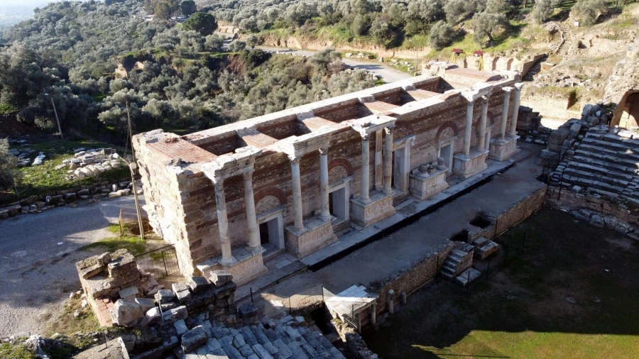 Aydın’ındaki Nysa Antik 800 yıllık tiyatro salonu yeniden restore edildi  