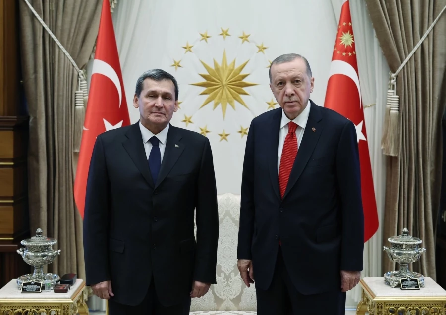 Cumhurbaşkanı Erdoğan,  Türkmenistan Bakanlar Kurulu Başkan Yardımcısı ve Dışişleri Bakanı Meredov’u  kabul etti   