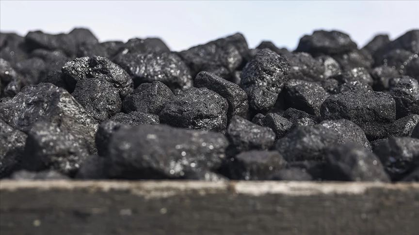 İngiltere, yeni kömür madeni onayı nedeniyle iklim politikalarında 