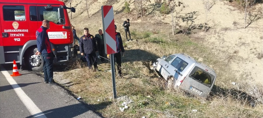  Kahramanmaraş’ta ticari araç şarampole düştü: 5 yaralı   