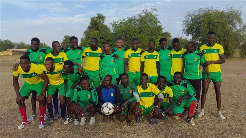 Süper Amatör Lig ekibi Nart Spor, kullanılmayan formalarını Afrika