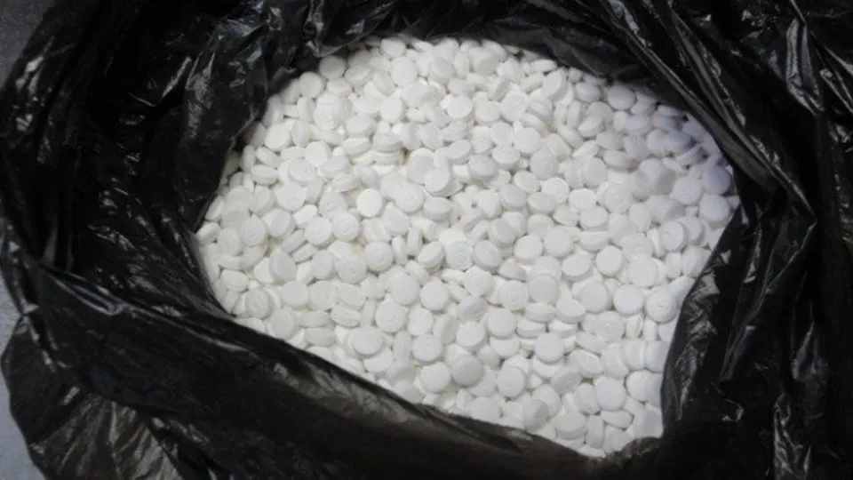 Sınırda uyuşturucu yapımında kullanılan 500 tıbbi tablet ele geçirildi  