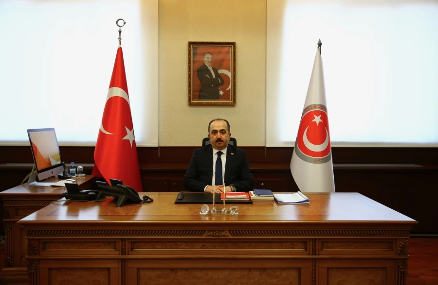 Türk Tarih Kurumu Başkanlığına Yüksel Özgen atandı   
