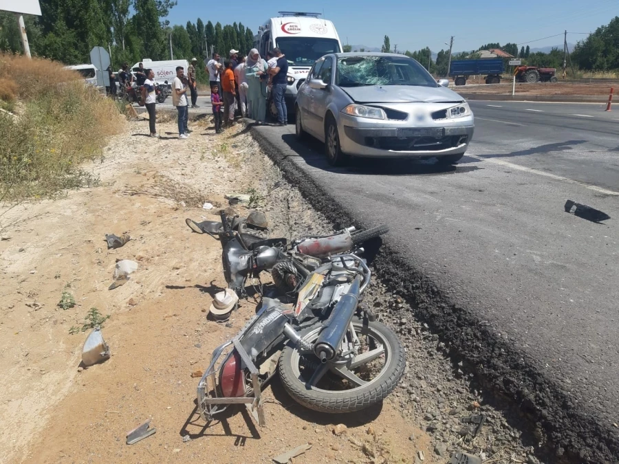  Konya’da otomobil ile motosiklet çarpıştı: 1 yaralı    