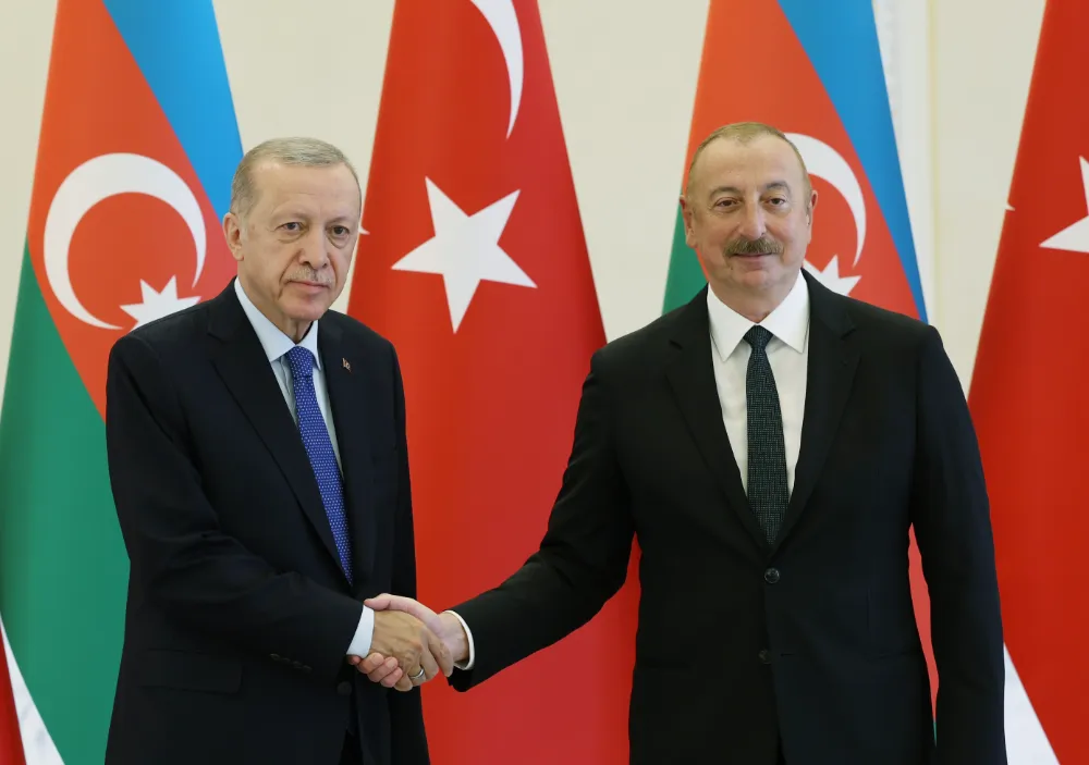  Cumhurbaşkanı Erdoğan, Azerbaycan Cumhurbaşkanı Aliyev ile telefonla görüştü   