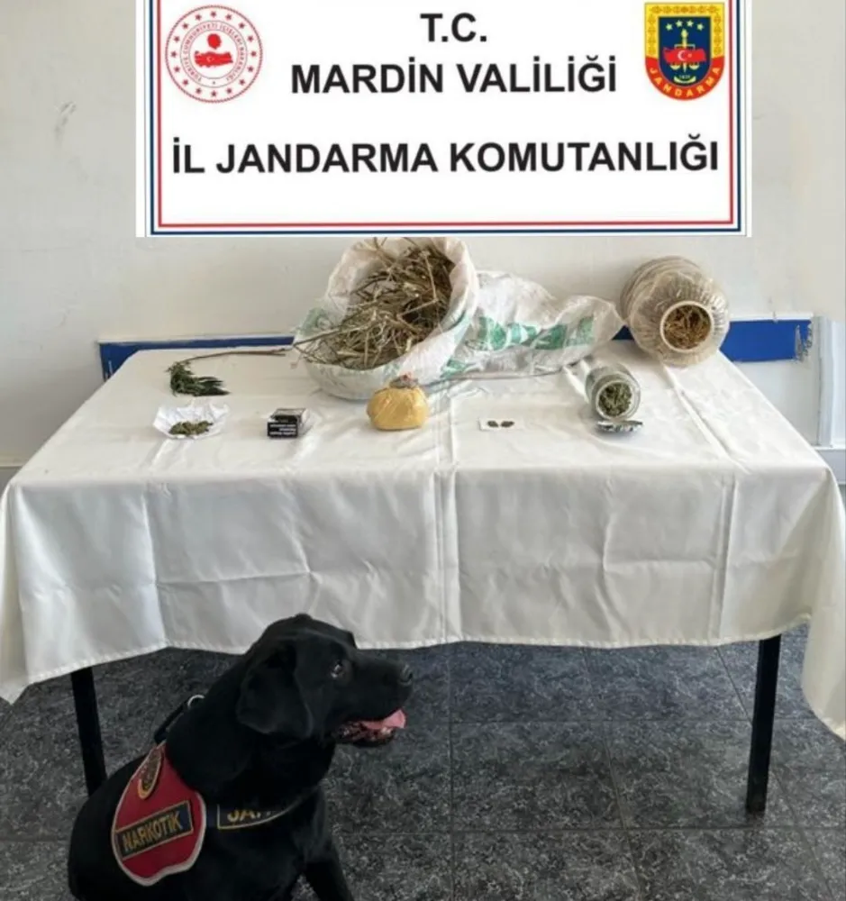 Mardin’de yol kontrolünde uyuşturucu madde ele geçirildi   