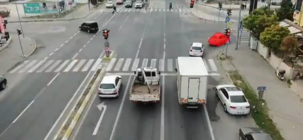 Kırklareli’nde kırmızı ışık ihlali dron ile tespit edildi: Sürücülere ceza yağdı   