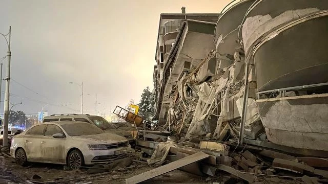 Deprem bölgelerine doğal gaz akışı durduruldu