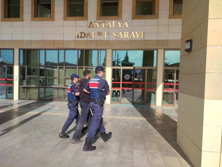  Kendini kamu görevlisi gibi tanıttı, yaşlı vatandaşların kabusu oldu   
